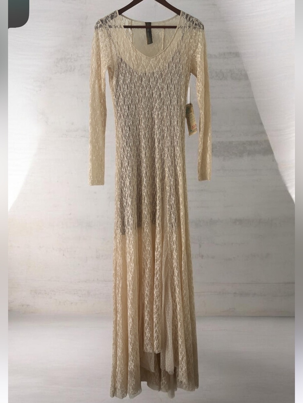 Aratta Silent Journey Lara Lace Long Sleeve Maxi Dress NWT - Picture 3 of 6